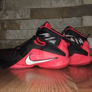 Nike Lebron Soldier IX 9 Premium Red Crimson